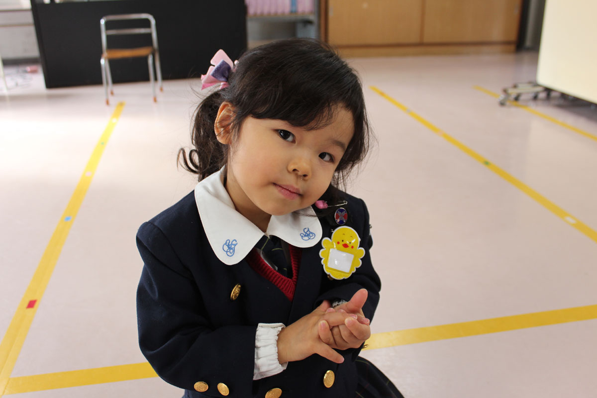 手遊び 学校法人慶応学園 慶応幼稚園